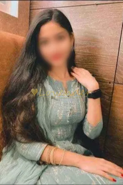 Noida Top model ➒➌⓿➍➏➊➎➊➋➐ college call girl service available in