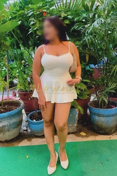 CALL GIRLS IN AEROCITY DELHI 99995855II SEXY ESCORTS SERVICES